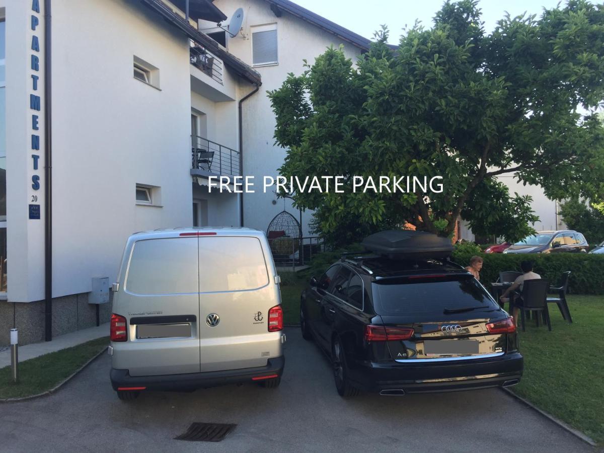 Apartman Sonas 2 With Free Private Parking Карловаць Екстер'єр фото
